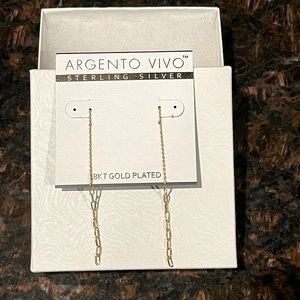 NWT 18k gold plated earrings
